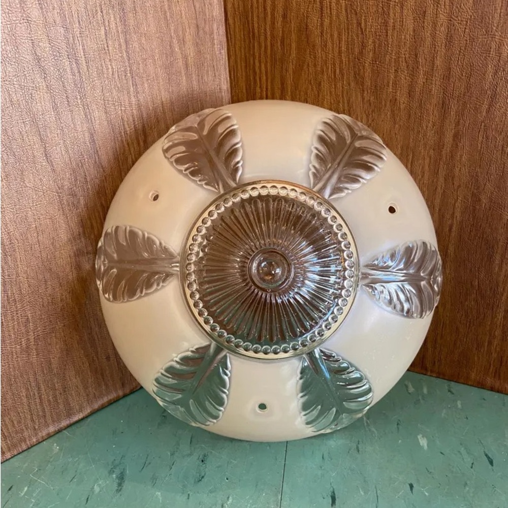 Light fixture ceiling vintage beige glass leaf Victorian deco replacement 3 hole